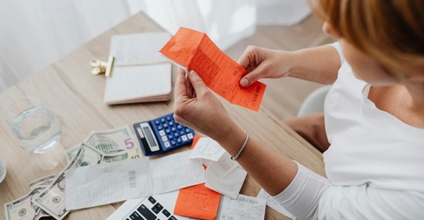 How To Cut Household Expenses: Clever Ways To Save Money